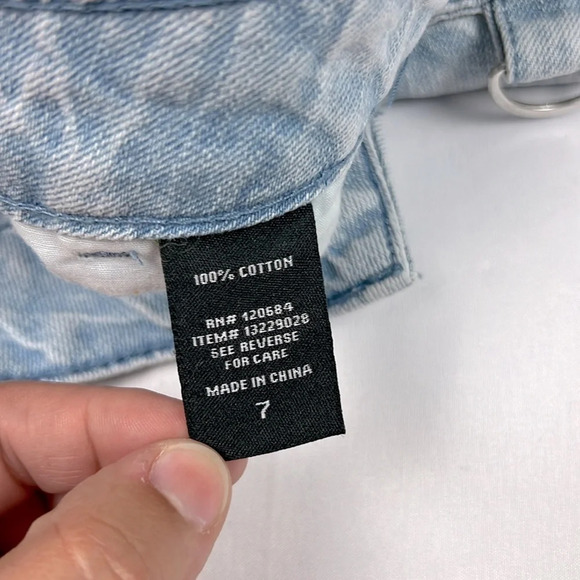 HOT TOPIC Washed Blue Cargo Jogger Pants Denim Jeans - Picture 6 of 12